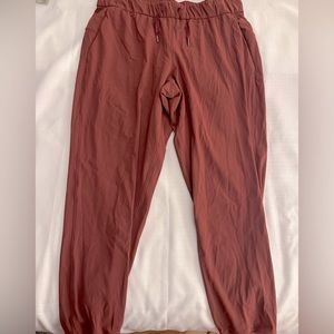 lululemon stretch hr jogger size 12